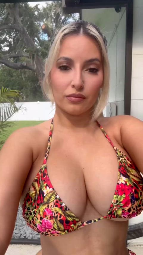 big ass big tits bikini blonde boobs milf mom step-mom gif