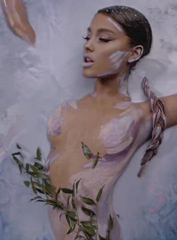 ariana grande celebrity ponytail small tits gif