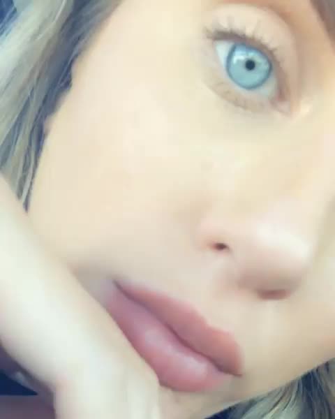 sophie lips