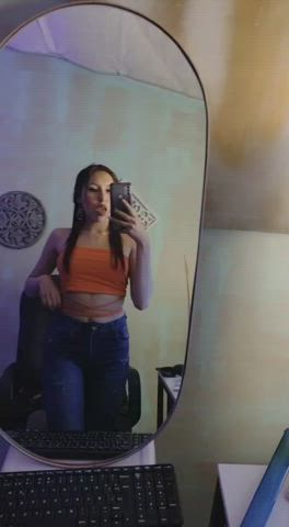 18 years old big ass skinny small tits teen webcam gif