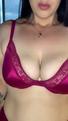 Purple Bra Tits Bouncing