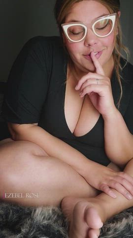 BBW Big Tits Dirty Talk Erotic Feet Hairy Pussy NSFW OnlyFans Softcore gif