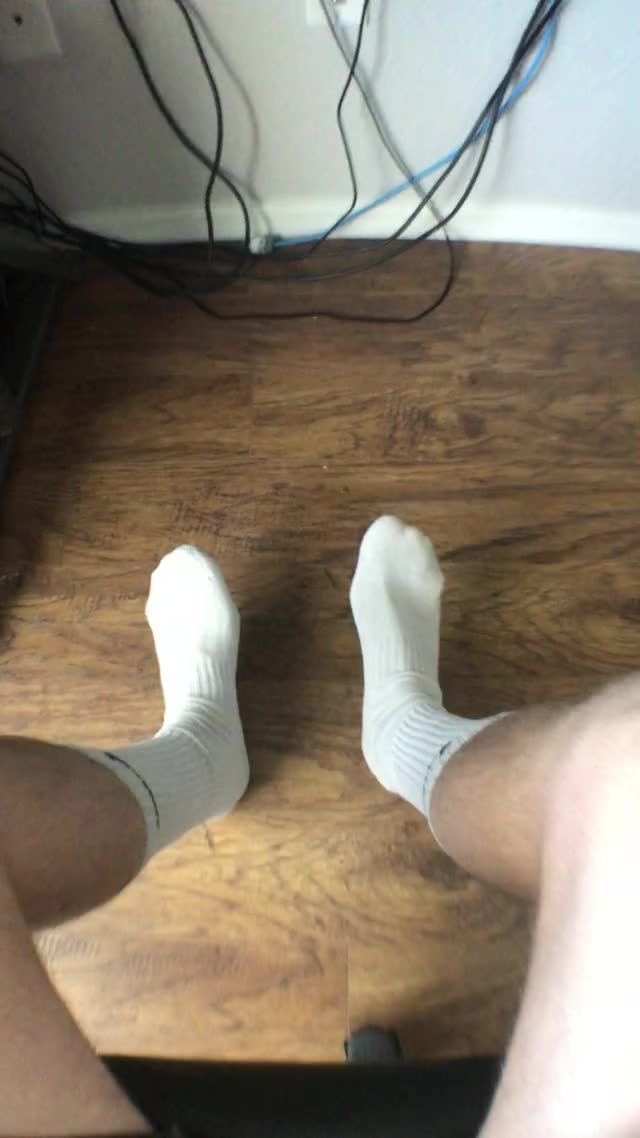 White Nike Crew Socks