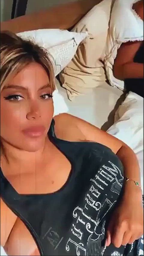 boobs nipslip tits gif