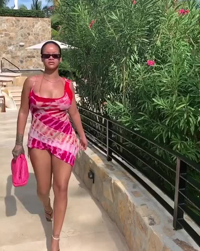 rihanna 1