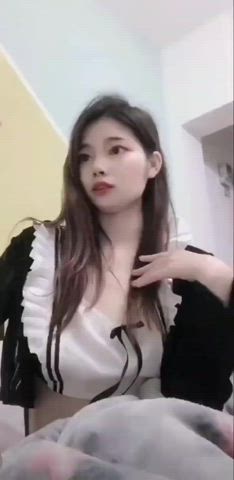 asian nipslip sideboob gif