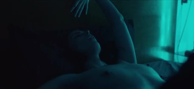 Heida Reed - Oral sex