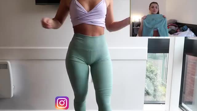 big ass in yoga pants 2