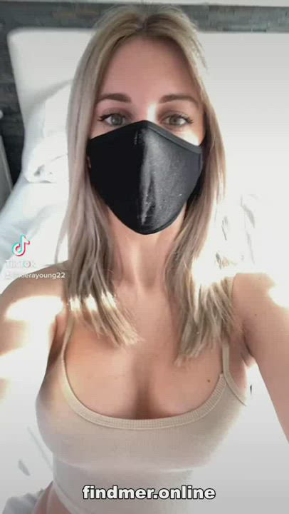 Extremly Hot Girl has Sex with Mask to avoid covid