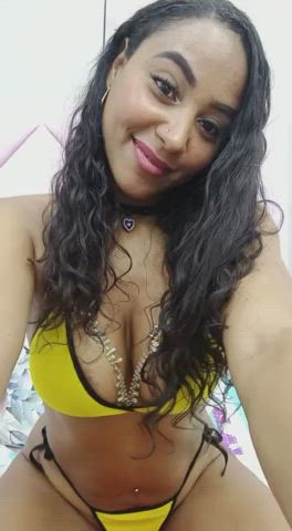big tits camgirl ebony latina lingerie mom sensual tits webcam gif