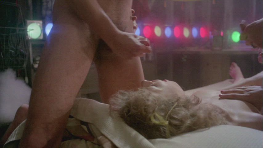 Dorothy Smight gets a facial in Hot Lunch (1978)