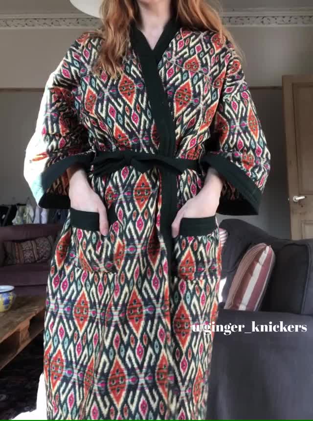 Morning, this kinky ginger needs you to unwrap her kimono and eat her for breakfast.