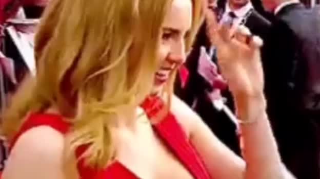 Jodie Comer boobs close up