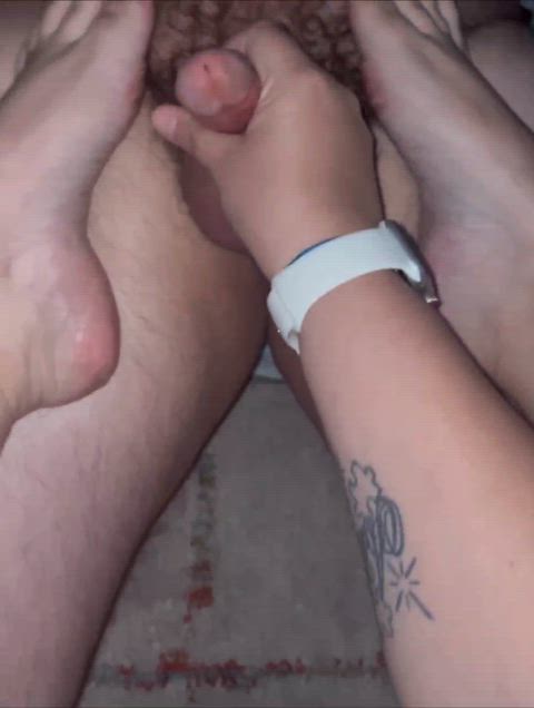 feet feet fetish foot foot fetish footjob handjob feet-cock-fetish foot-queen gif