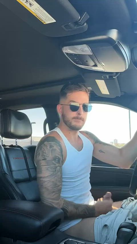 bwc car jerk off male masturbation masturbating muscles public solo tank top r/caughtpublic