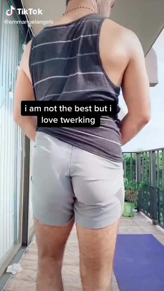 Moving those hips - https://www.tiktok.com/@emmanuelangels/video/6816148450757840133