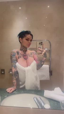 big tits cleavage huge tits italian tattoo tits tongue fetish towel gif