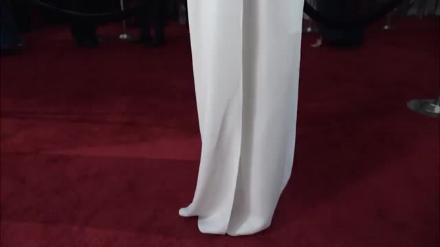 Karlie Kloss gif