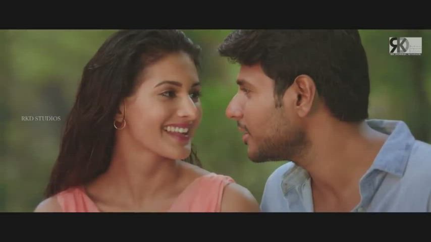 Amyra Dastur in Life Mein Twist (Manasuku Nachindi) 2018