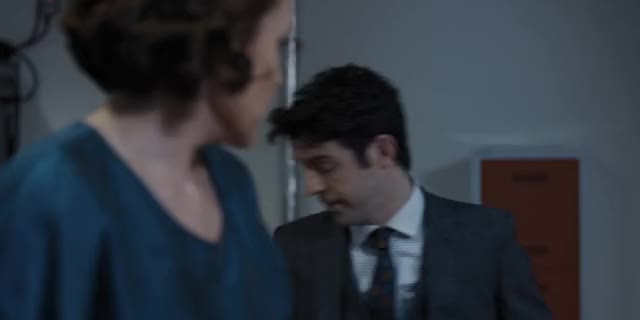 Keeley Hawes Bodyguard.S01E01