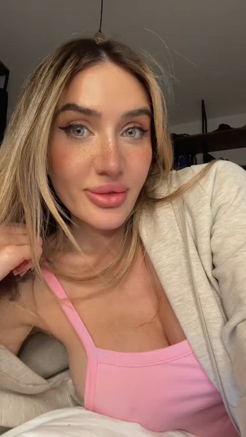 Katrine Sten - bebesten - tiktok nipslip boob flash. Check my tiktok likes (juanmomo45)