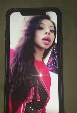 anyone wanna cum tribute Sophia's dick sucking lips and beautiful face? (not taking