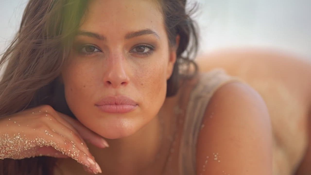 Ashley Graham Body Celebrity Interview Model gif