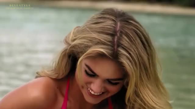 Kate Upton - bikini