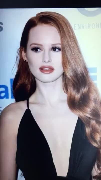 Amateur Babe Big Dick Celebrity Cum Cumshot Madelaine Petsch gif