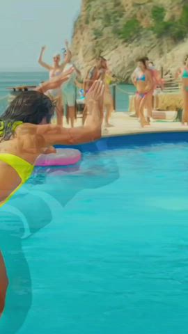 Deepika Padukone in Bikini from her latest song Besharam Rang