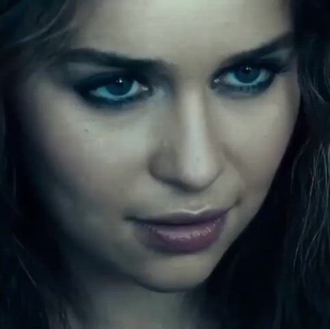 blowjob emilia clarke milf gif