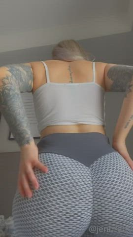 Big Ass Blonde White Girl gif