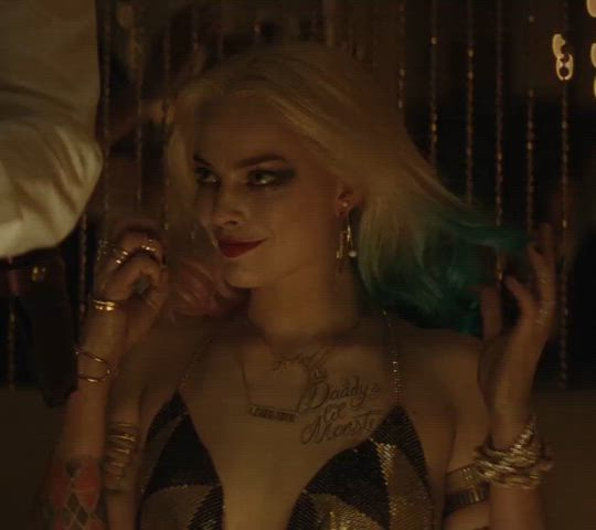 Margot Robbie having naughty thoughts