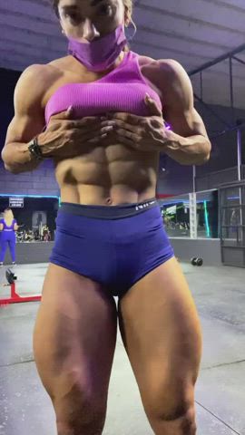 Bodybuilder Fitness Gym Latina Legs Muscular Girl gif
