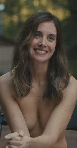 alison brie boobs nudist tits gif