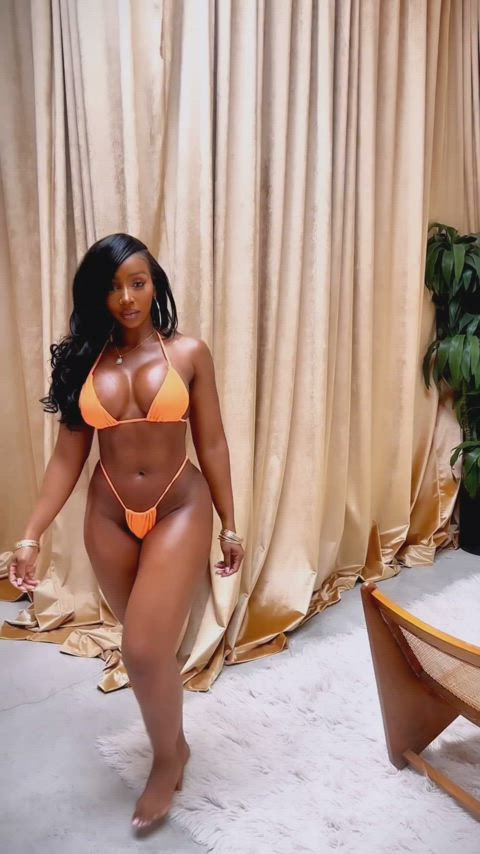 babe big tits bikini ebony modernsexyfitness solo gif