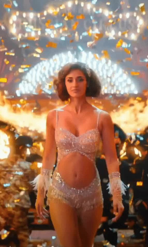 Actress Lover - #DishaPatani ?? #Disha #DishaPataniSexyGifs #ActressSexyGifs #BharatTrailer