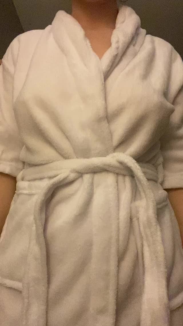 robe reveal ✨ (oc)