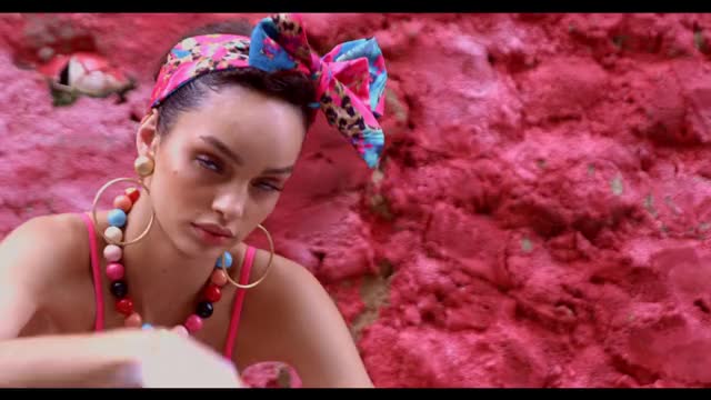 CARLOTA COSTA - campanha SS15 com Luma Grothe