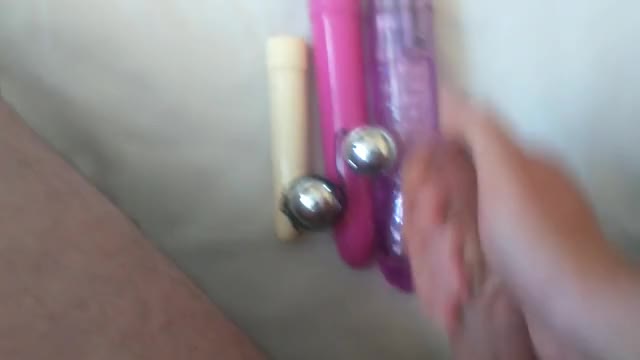 An Old video of me cumming over my Moms toys, when we were Living together.