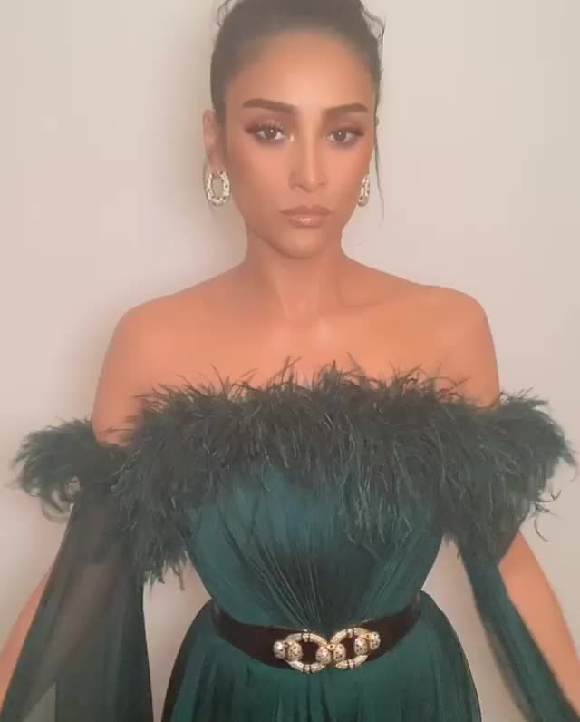 Shay Mitchell gif