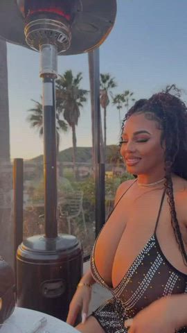 ass big tits ebony gif