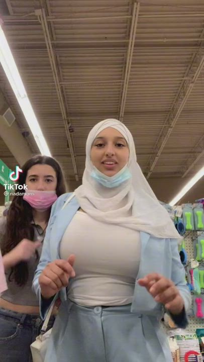 Big Tits Hijab TikTok gif