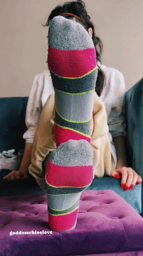 beta "men" only deserve stinky socks