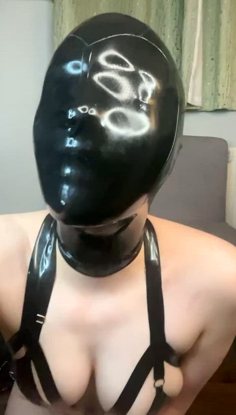 amateur bdsm blindfolded fetish hood latex lingerie mask onlyfans rubber amateur-girls