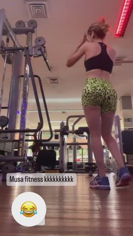 big ass body boobs celebrity goddess gym leggings tank top thighs tiktok gif