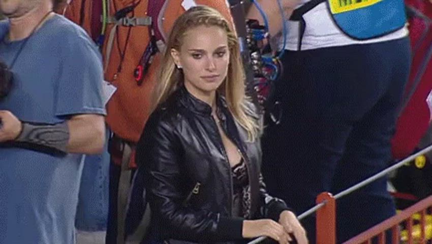 celebrity natalie portman sexy gif