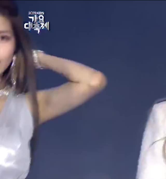 sowon boobs