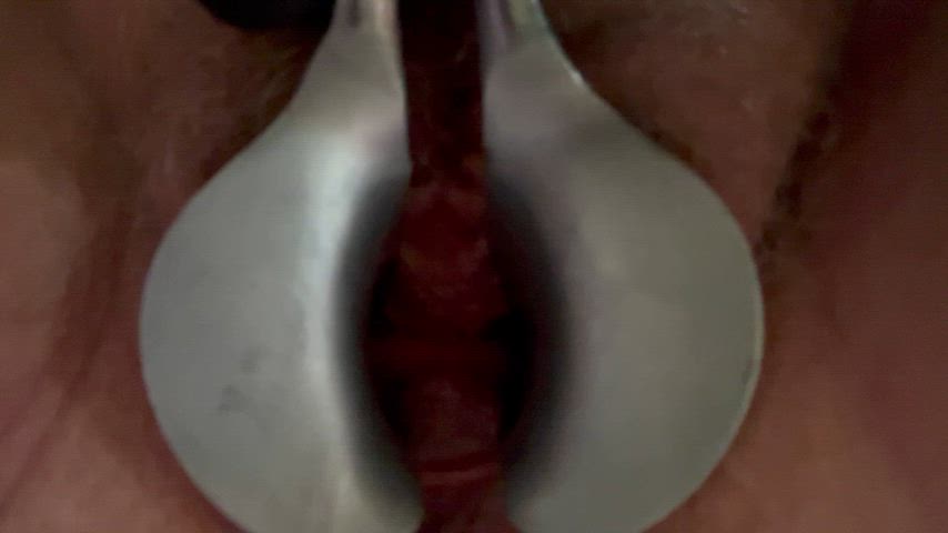 amateur close up fat pussy fisting gape hairy pussy latex gloves masturbating medical