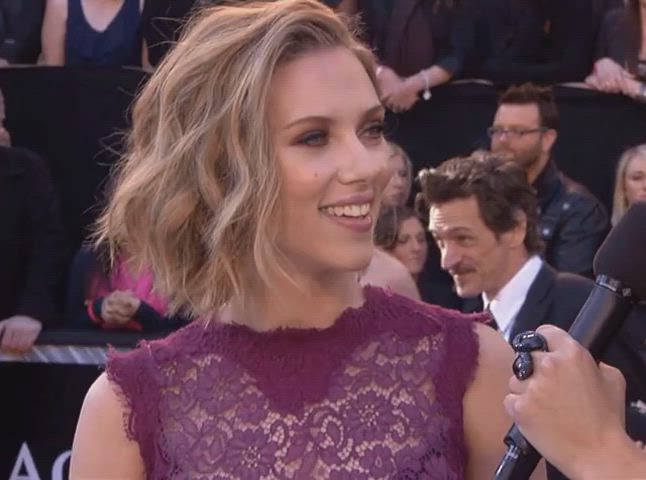 celebrity scarlett johansson sexy gif